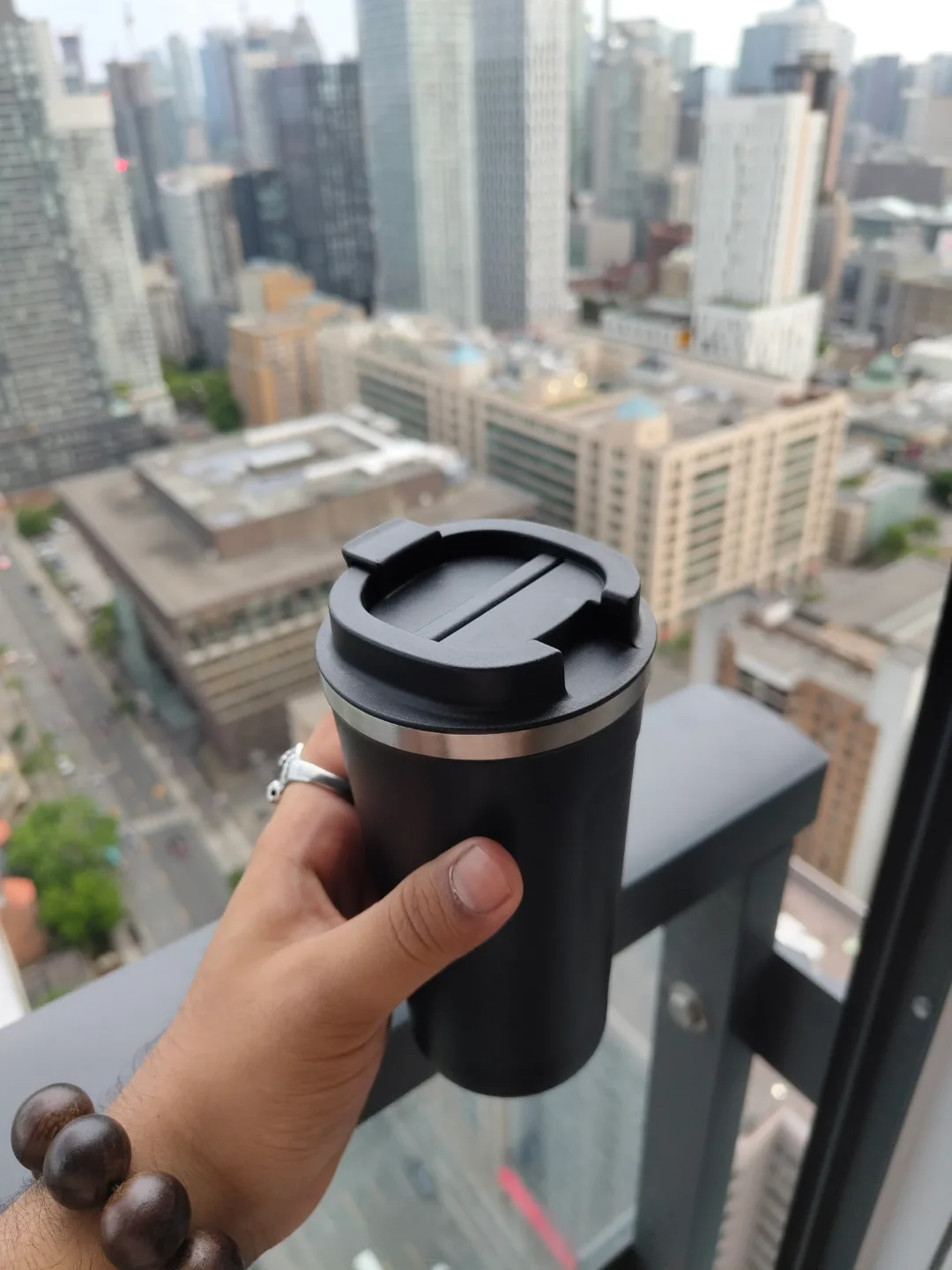 Black Insulated Coffee Tumbler LARGE image indicator(2)