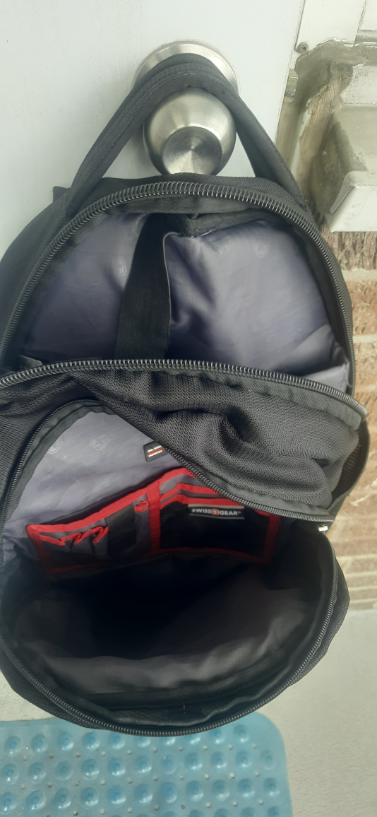 Bike Helmet + free Swiss gear backpack - photo 3