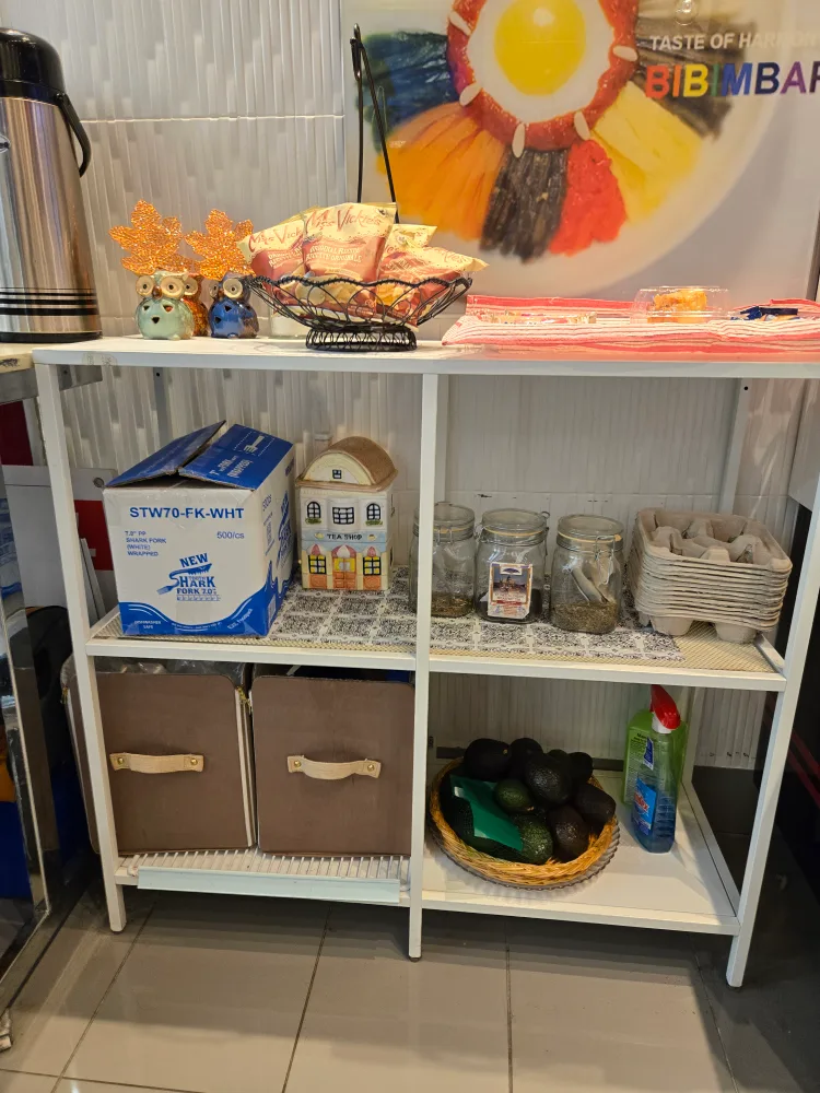 White Metal Shelving Unit thumbnail