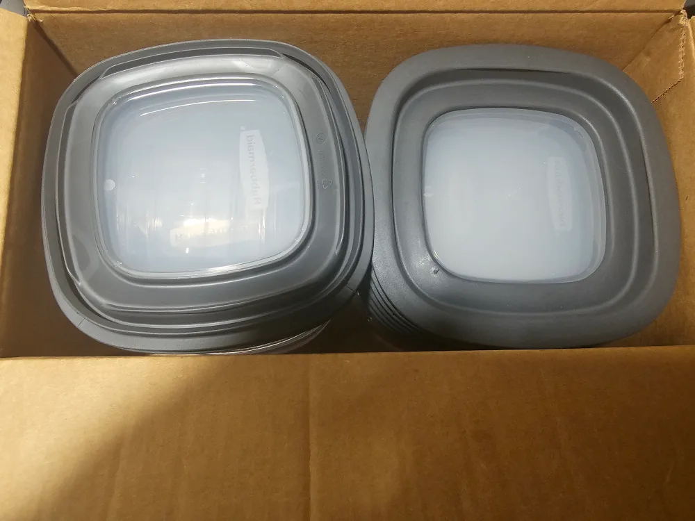 Rubbermaid 28-Piece Food Storage Set - New in Box! thumbnail