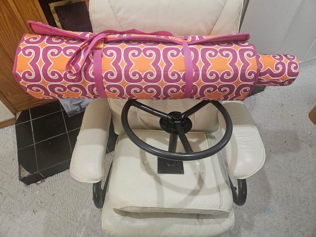 kids sleeping/camping pad with pillow - photo 2