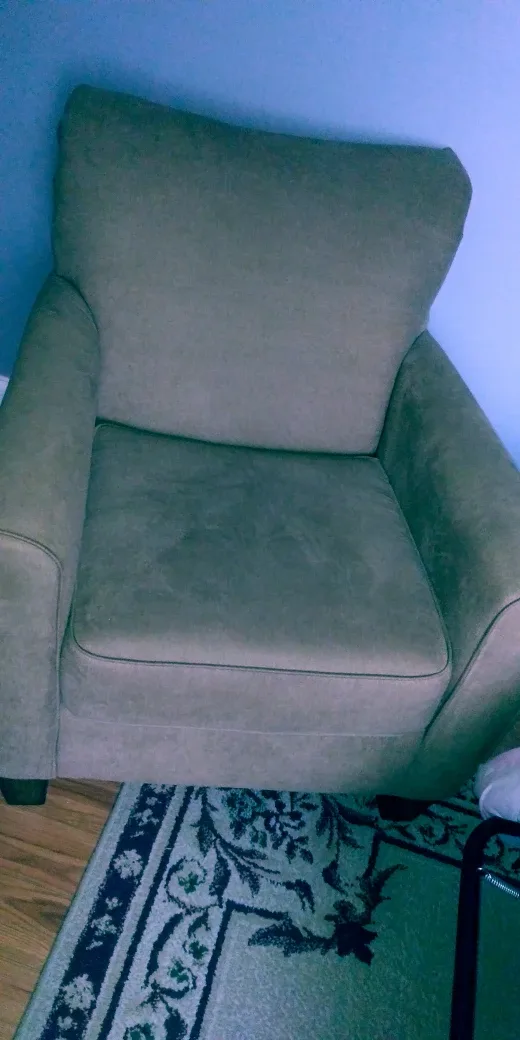 Comfortable Armchair thumbnail