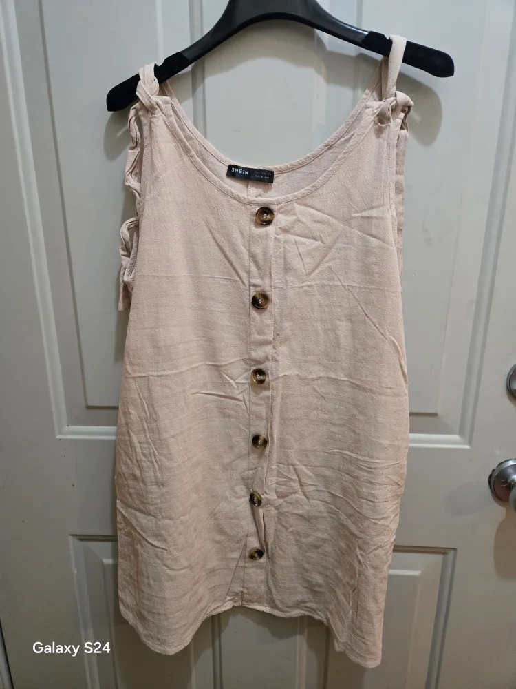 Free Clothes - Ready for Pickup image indicator(7)