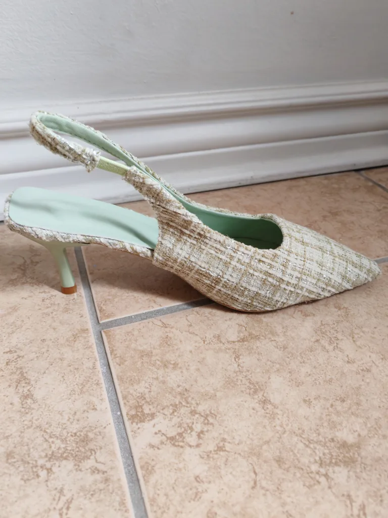 Slingback Heels - Size 8 image indicator(2)