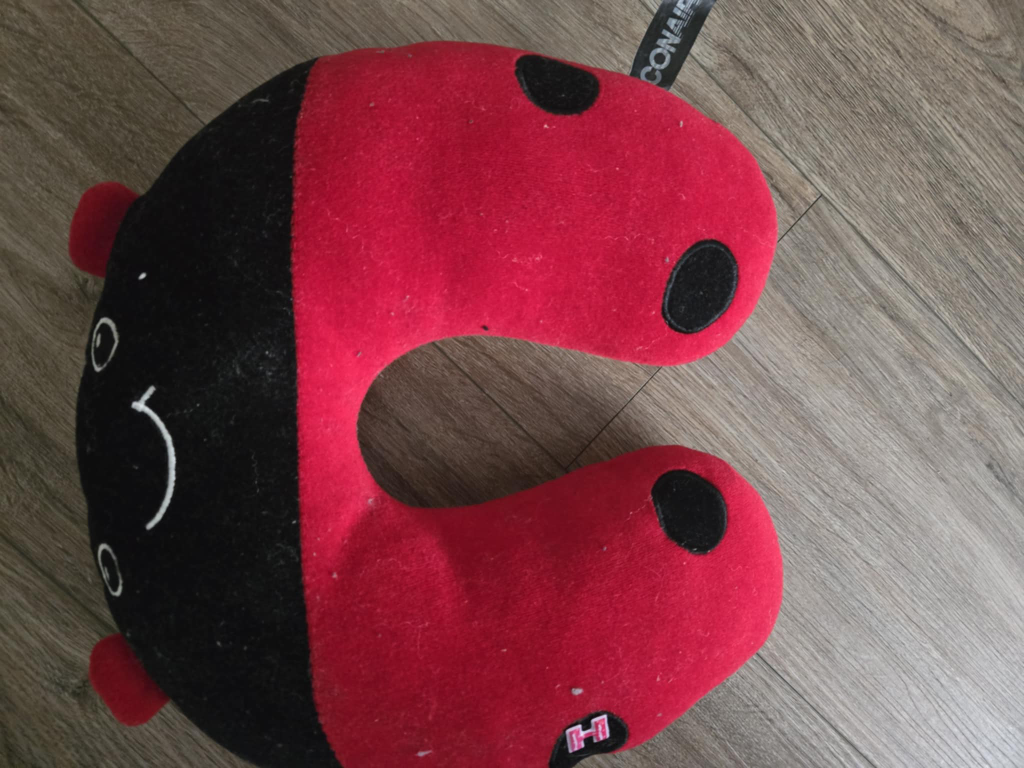 Conair Ladybug Travel Neck Pillow #freecycle