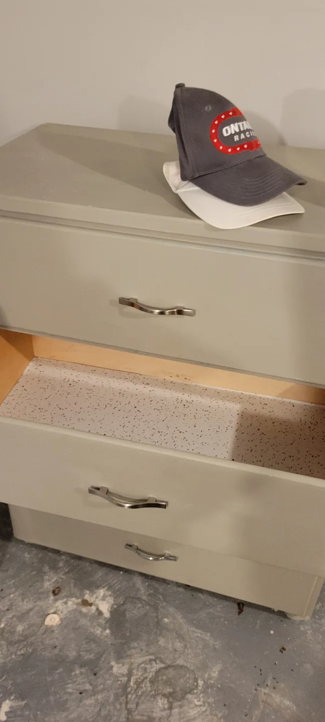 Grey Four Drawer Dresser image indicator(4)