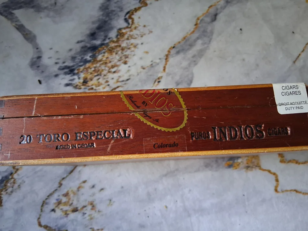 Puros Indios Cigars Wooden Box thumbnail