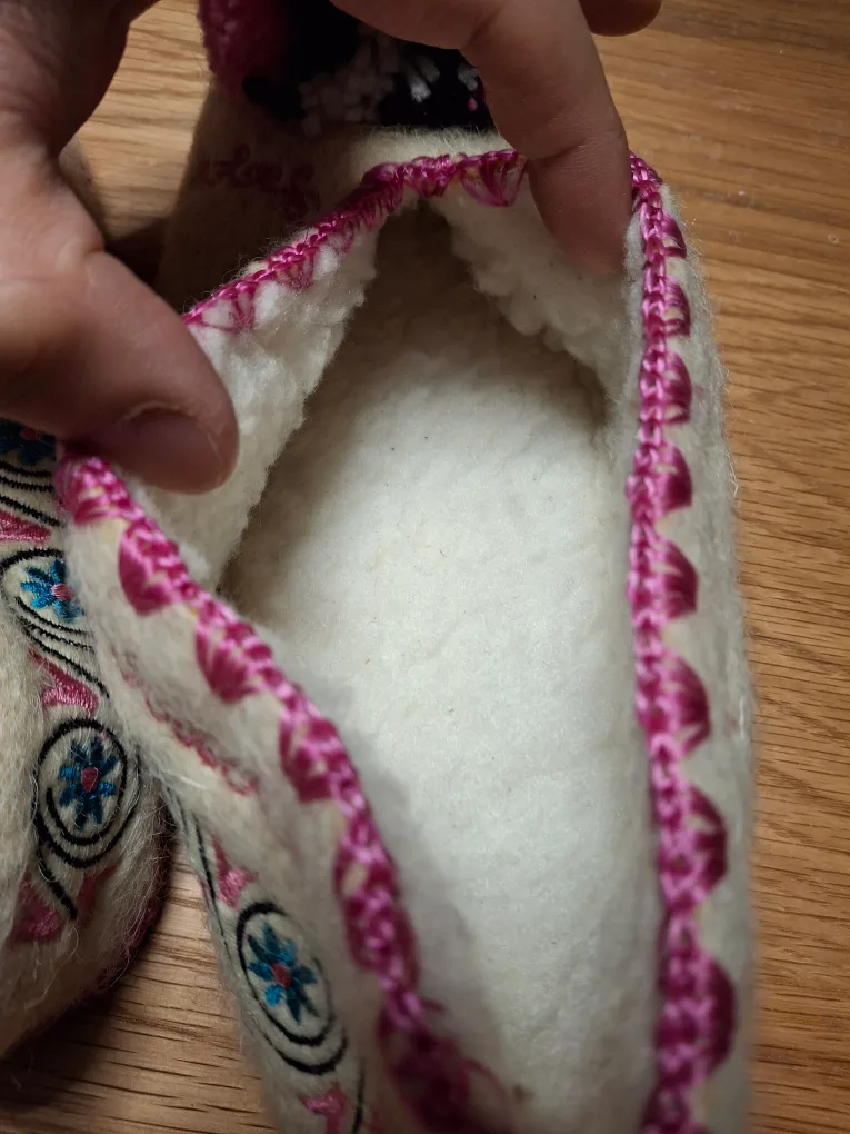 Traditional Greek Woolen Slippers image indicator(2)
