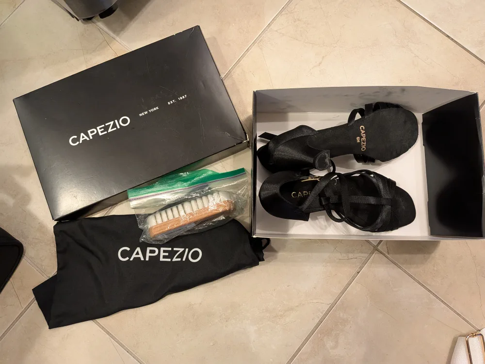 Capezio 2" Salsa Shoes Women ($120 retail value) thumbnail
