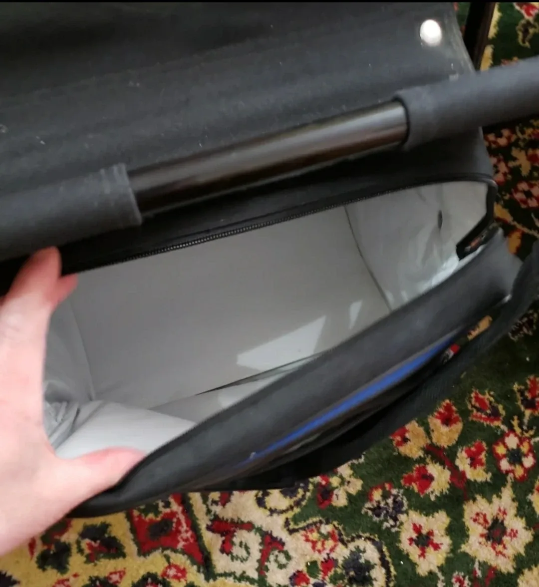 Camping  foldable Chair with Cooler image indicator(4)