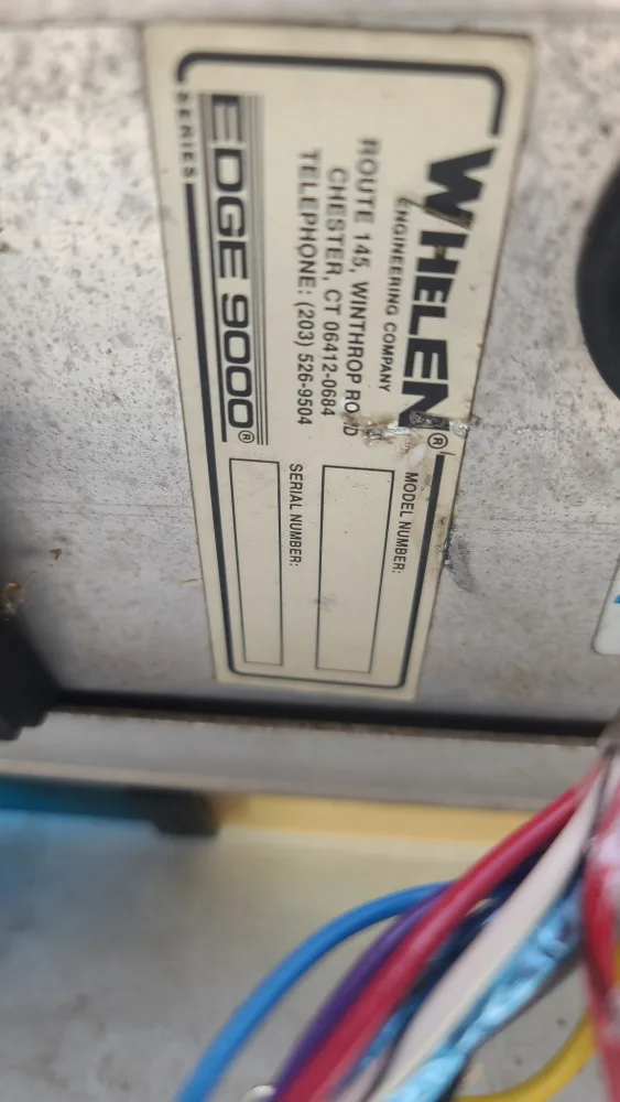 WHELEN CPD LIGHT BAR image indicator(10)