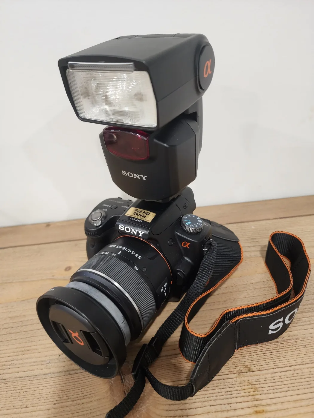 Sony Alpha A55 SLT Camera Bundle – Great Condition! image indicator(6)