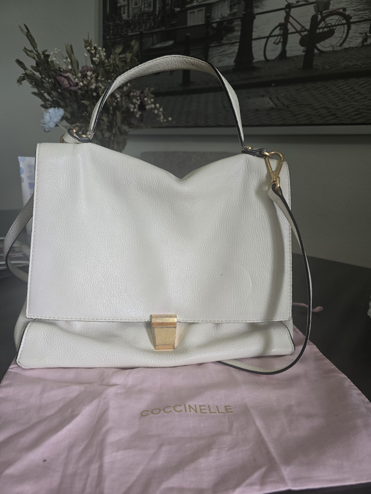 Coccinelle White Leather Handbag