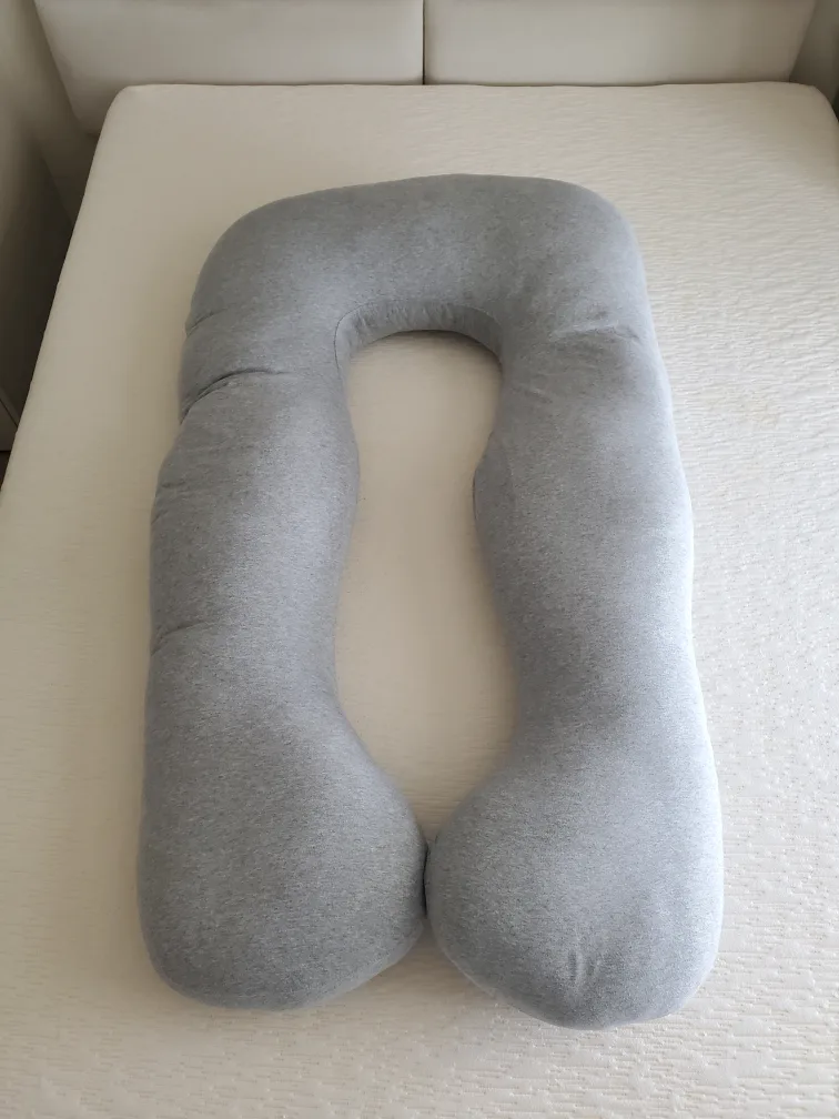 FREE U-Shaped Body Pillow thumbnail