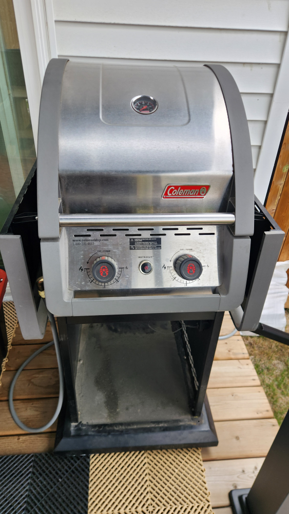 Coleman Propane and/or Natural gas BBQ