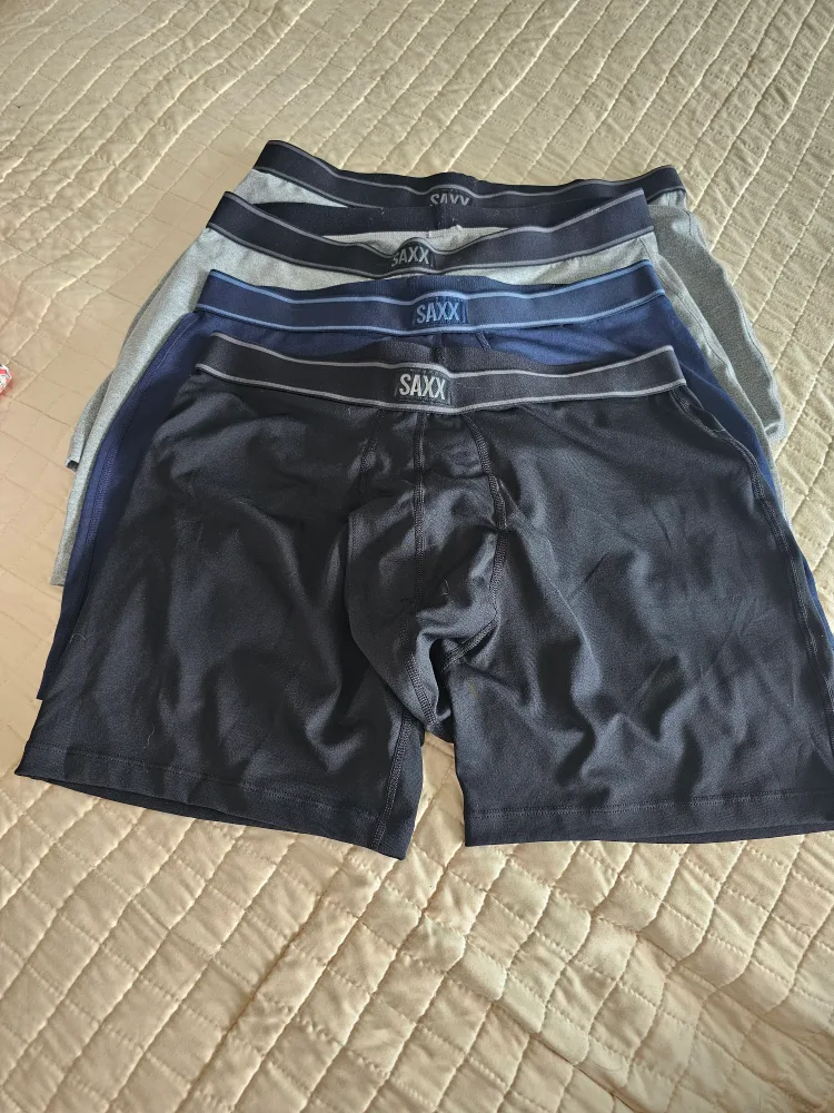 SAXX Underwear - Men's Boxer Briefs image indicator(2)