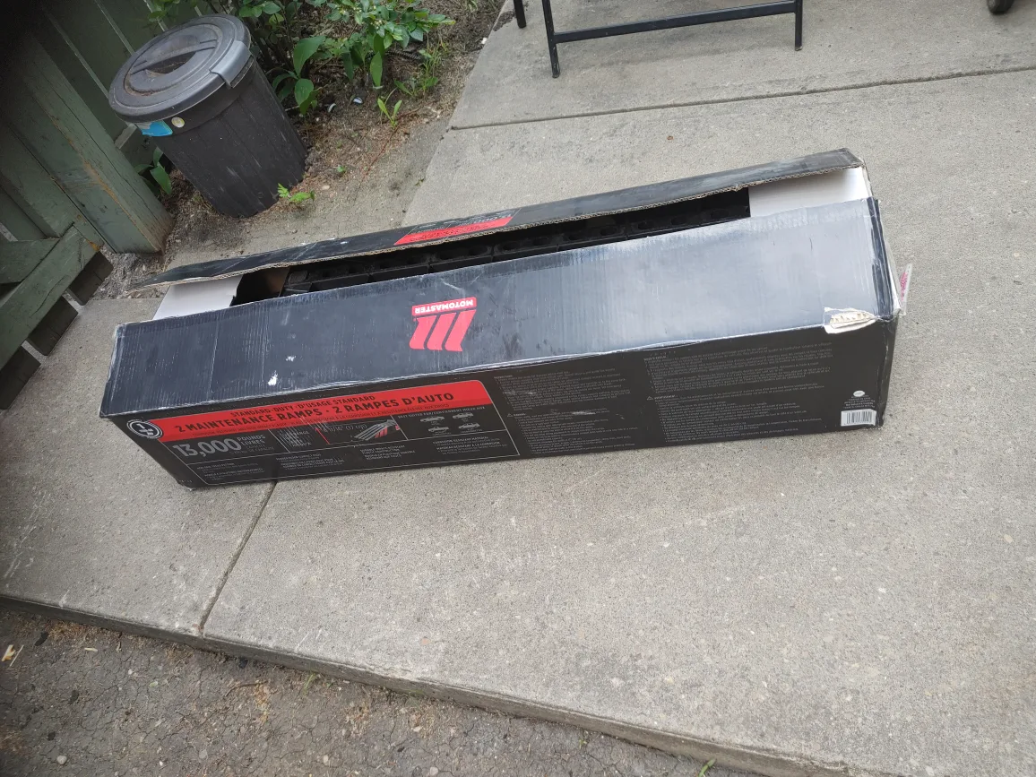 13000 Ib car ramps image indicator(2)