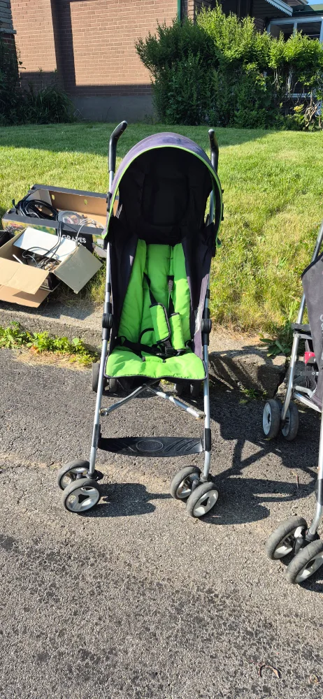 Lightweight Baby Strollers thumbnail