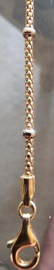 18 Karat Gold Chain Necklace thumbnail