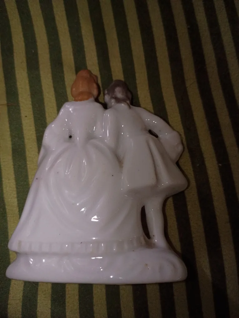 vintage porcelain figurine image indicator(3)