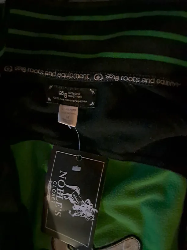 LRG Roots and Equipment Jacket - Size M image indicator(2)