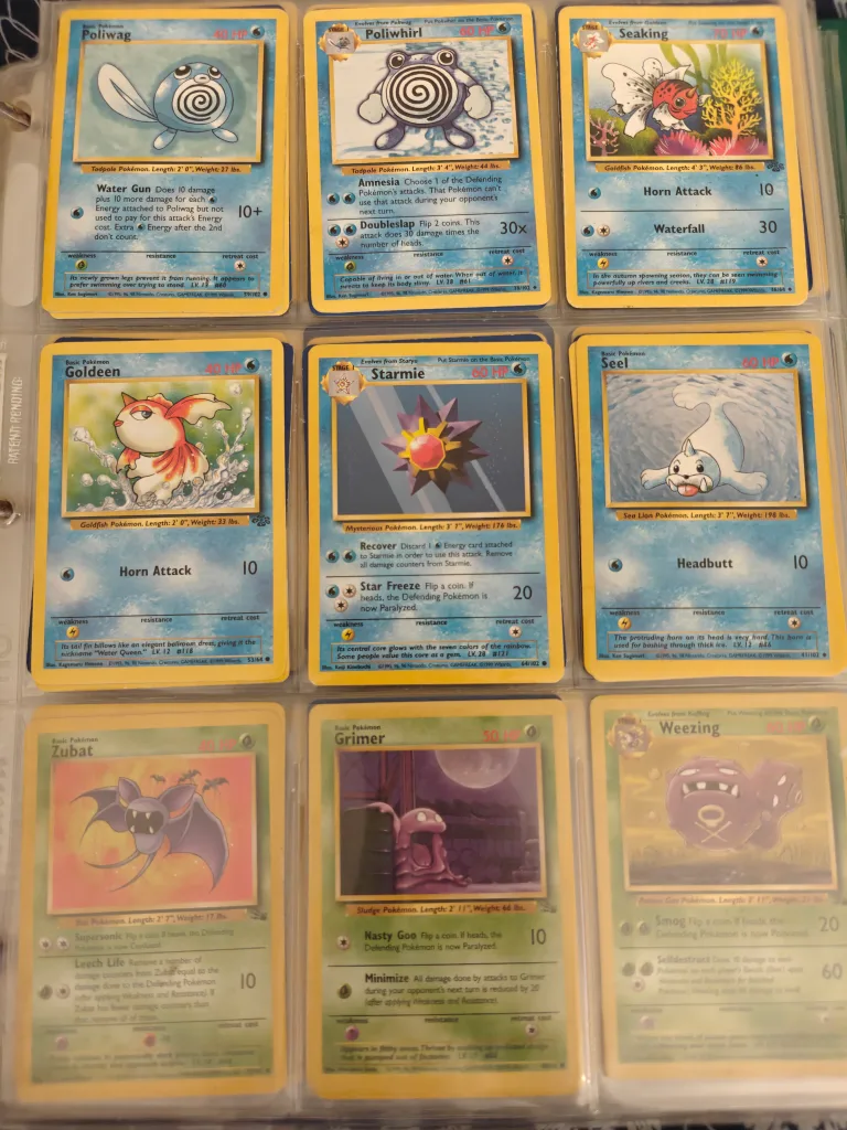 Pokemon Trading Cards Lot image indicator(10)