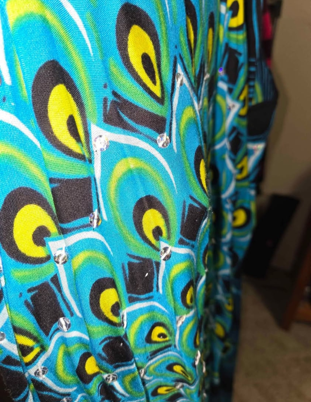 Peacock Cover-Up — NEED GONE ASAP - photo 3