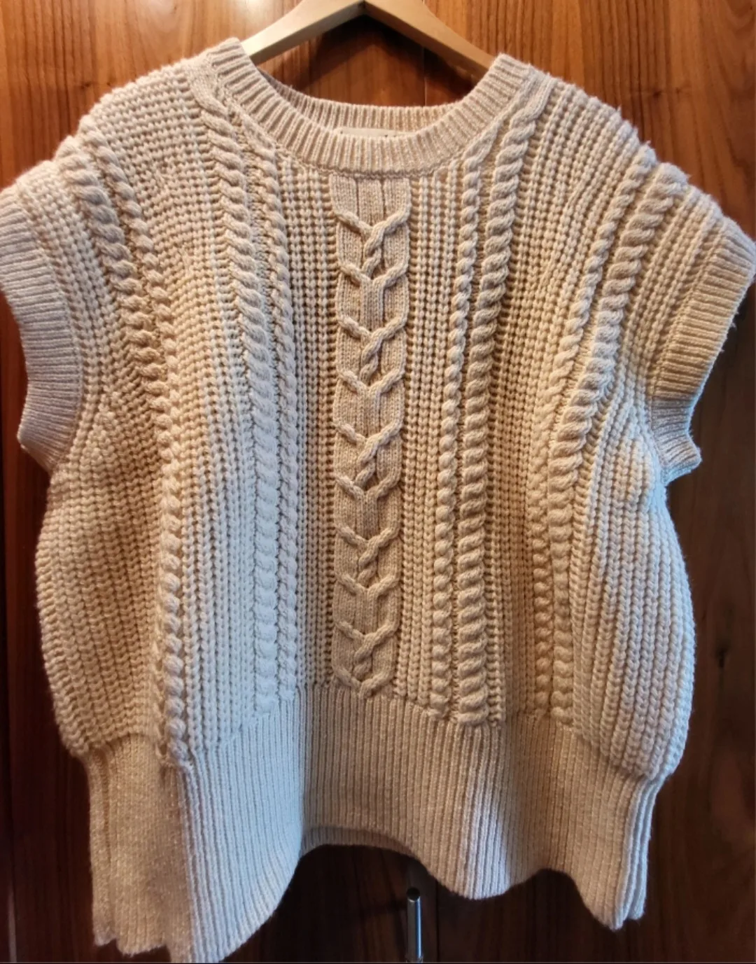 100% Merino Aran Wool Knit Sweater Vest Unisex - Large thumbnail