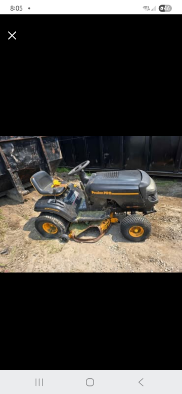 Poulan Pro Riding Lawn Mower - photo 3