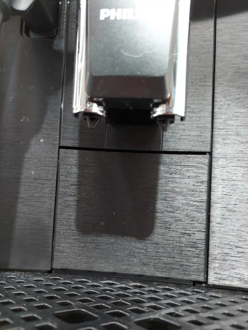 PHILIPS 2200 SERIES FULLY AUTOMATIC ESPRESSO/COFFEE MACHINE image indicator(7)