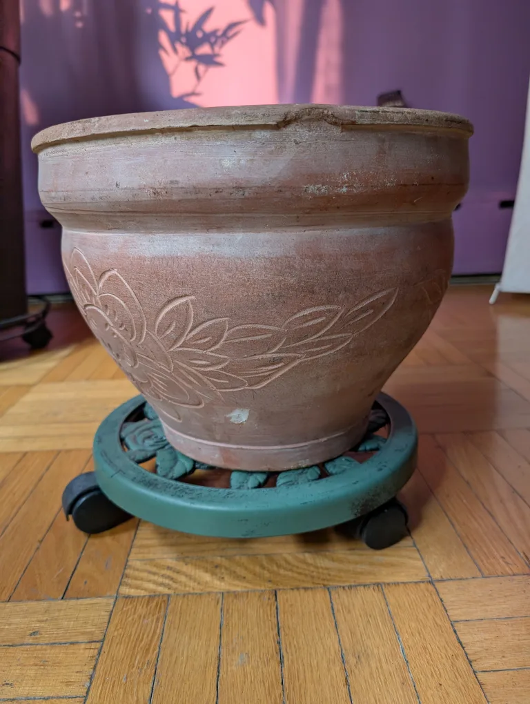 Beautiful terracotta planter  (stand not included) thumbnail