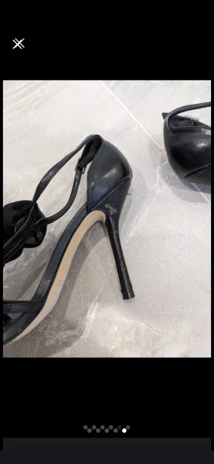 Aldo heels/ sandals with black roses image indicator(5)