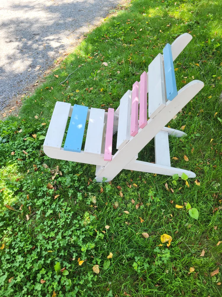 Wooden Camping/ Cottage Chair image indicator(2)