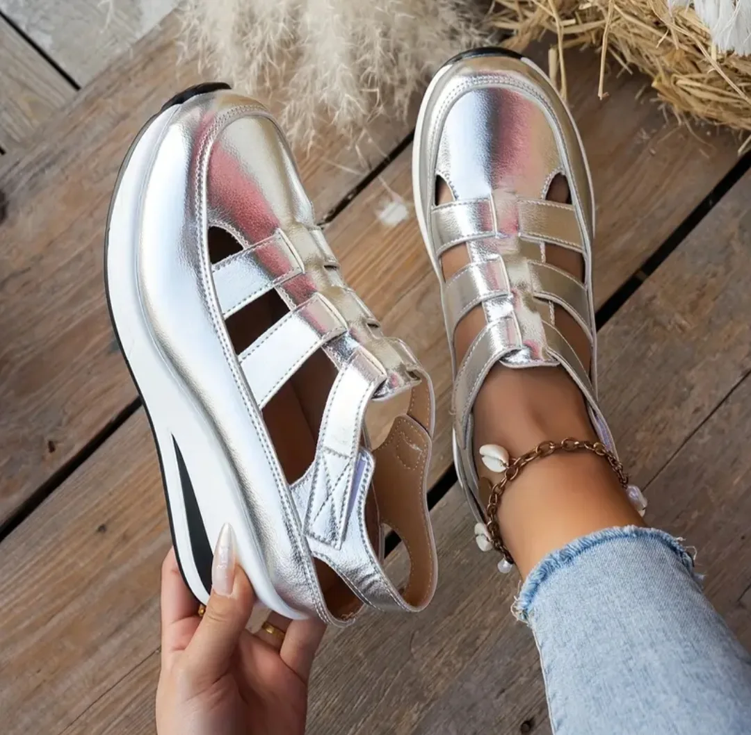 Silver Platform Sandals - Size 7.5 thumbnail