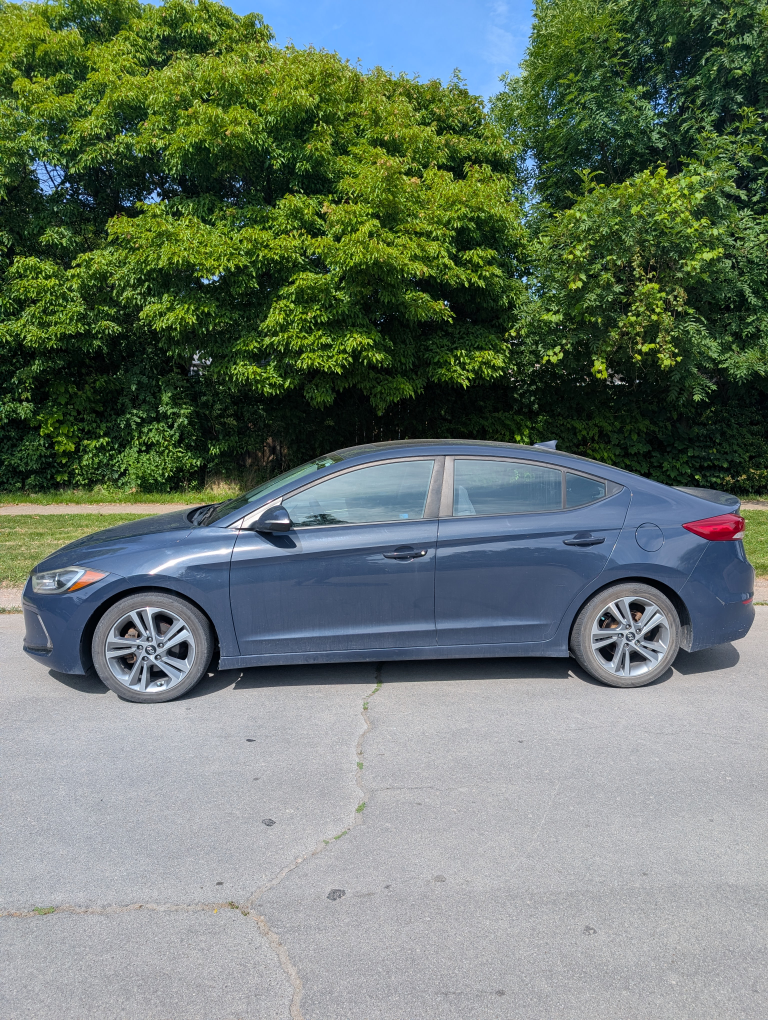 Hyundai Elantra GLS 2017 - photo 3