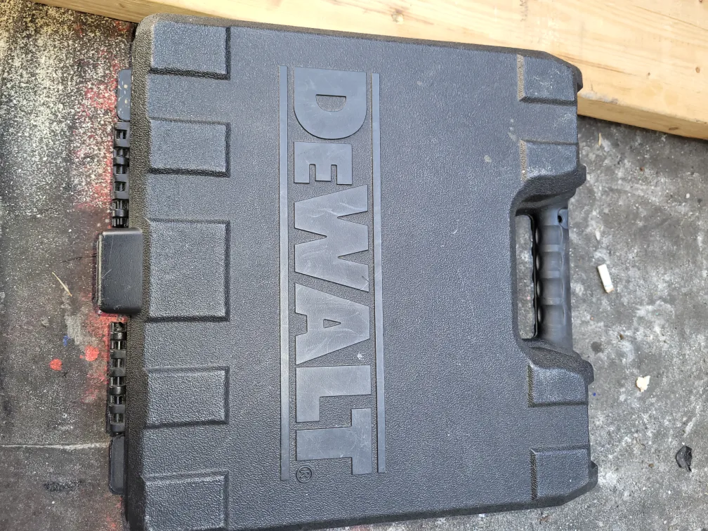 DeWalt 18 Gauge Finishing Stapler image indicator(4)