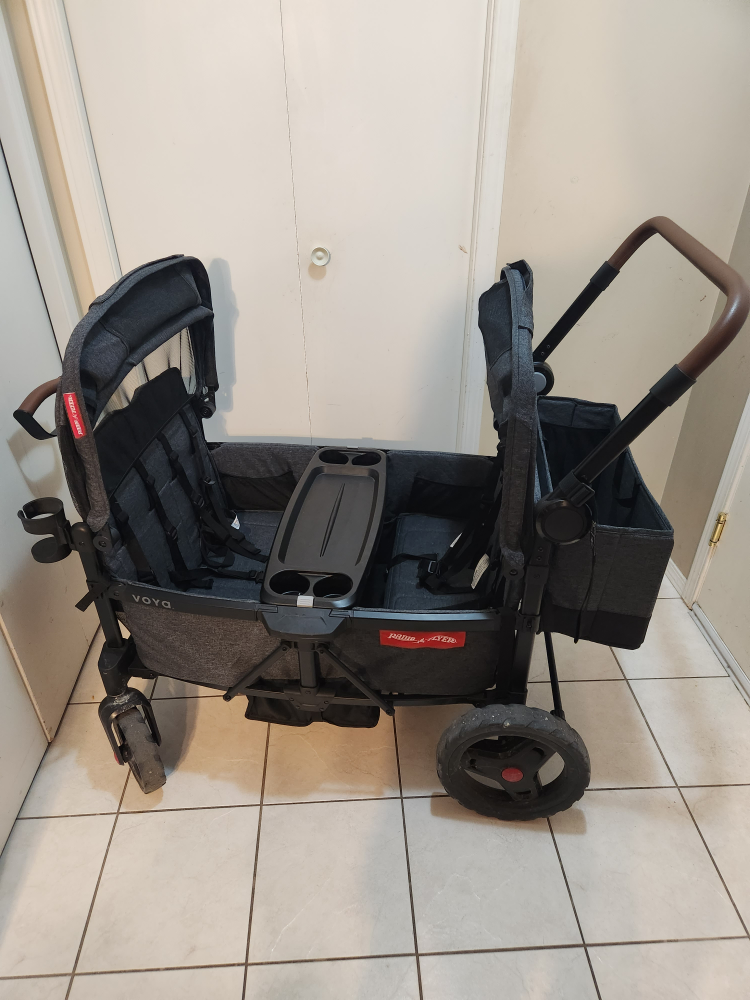 Radio Flyer Voya Stroller Wagon - photo 3