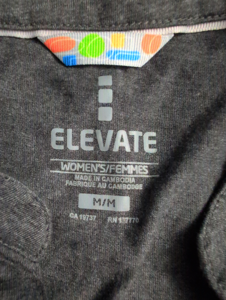 Elevate Henley T-Shirt - Medium 💚🥕 - photo 2