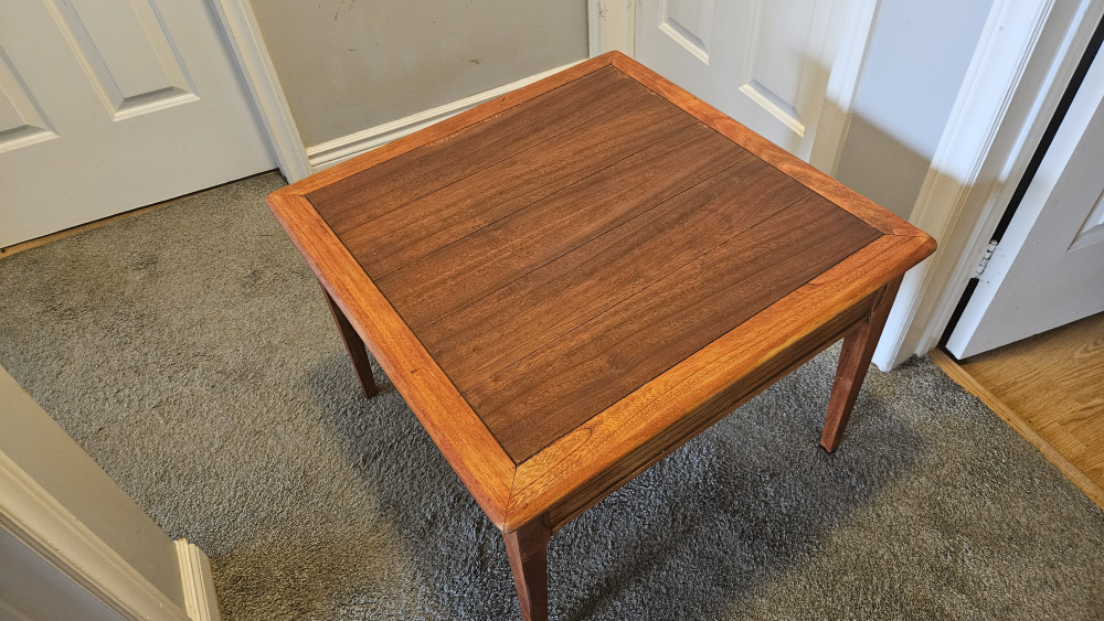 small renovated table - photo 3
