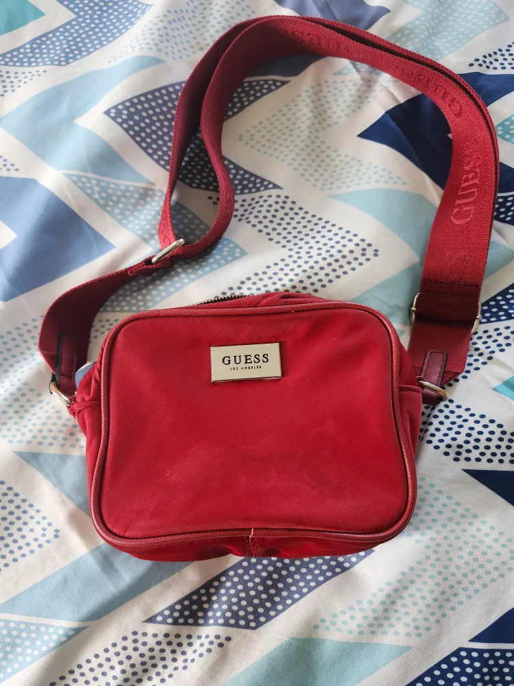 Guess Red Crossbody Bag image indicator(3)
