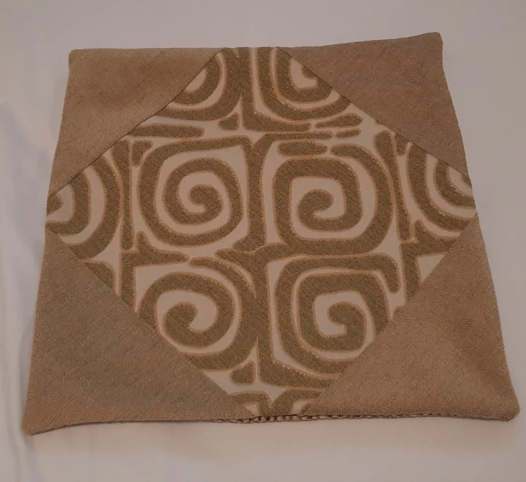 New  beautiful Cushion cover for your beautiful home image indicator(3)