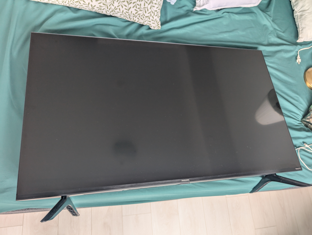 Philips 50" 4K UHD LED Roku Smart TV