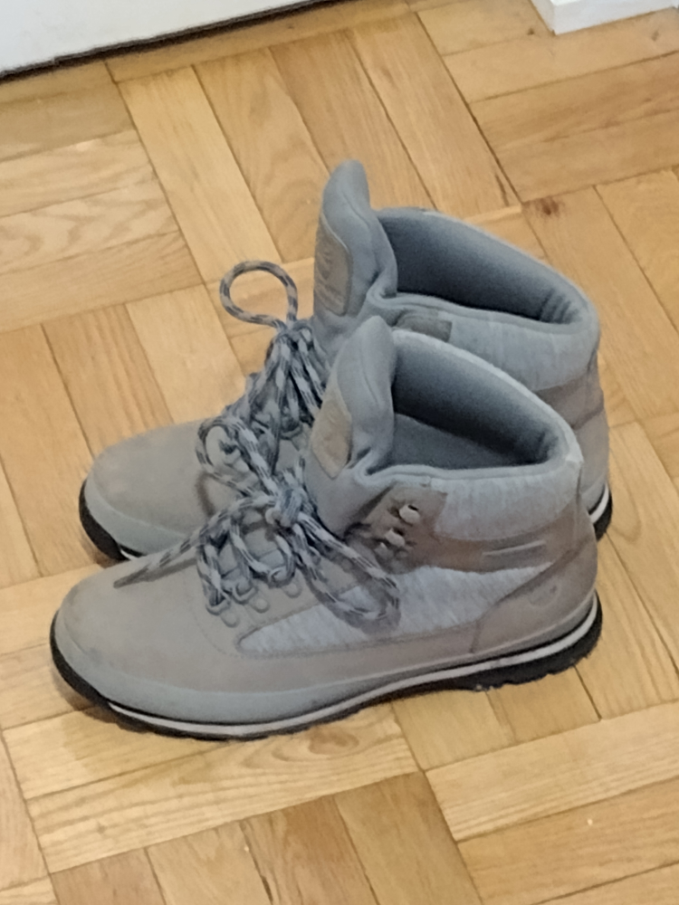 timberland chukka boots size 10