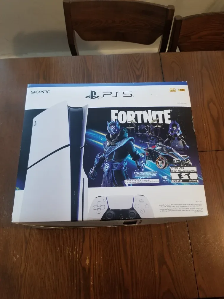 Brand New PS5 Slim Disc Fortnite Bundle Open Box thumbnail