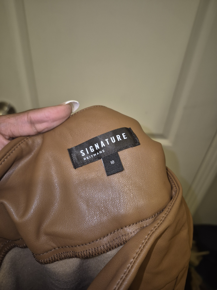 Reitmans Signature Faux Leather Pants - Size 10 - photo 2
