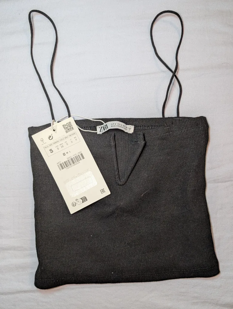 Zara Black Ribbed Crop Top - Size S image indicator(3)
