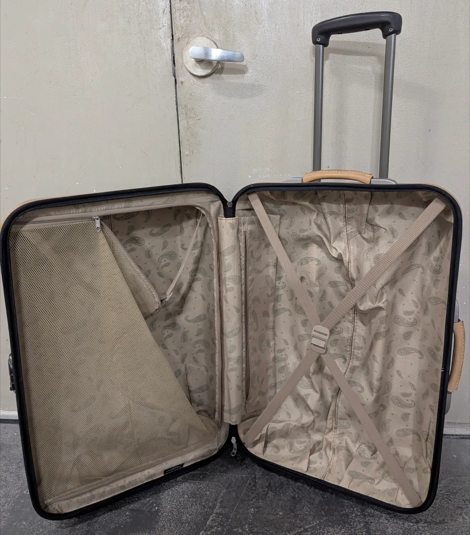 Samsonite Rolling Suitcase - Large image indicator(4)