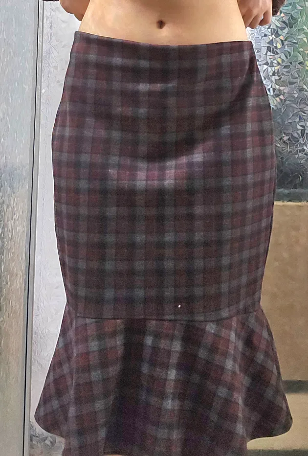 Jules & Leopold Plaid Mermaid Skirt image indicator(2)