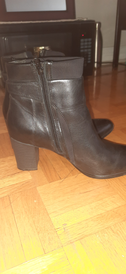 Clarks Black Leather Ankle Boots - photo 5