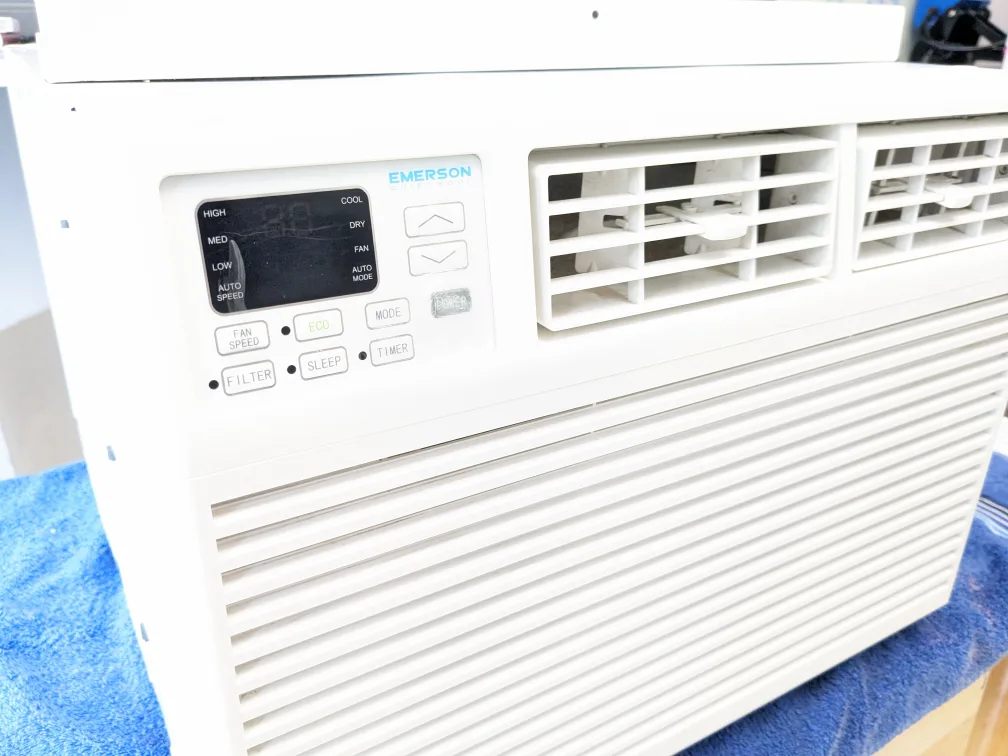 10,000 BTU Emerson Quiet Kool Window Air Conditioner image indicator(4)